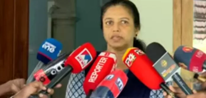 VQCmmpwgEClYWoxq41dIReVdDU3Fq4ck3WfikW0u