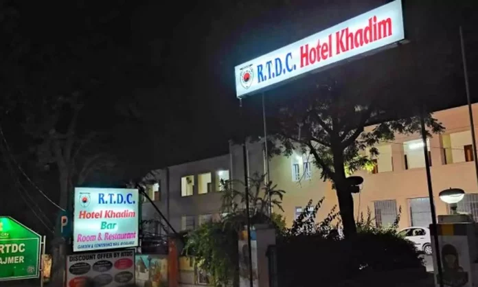 1451482-ajay-devnani