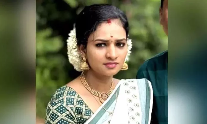 2449644-induja-987897