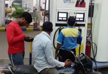 ഇന്ത്യയിലെ ഇന്ധന വില ഉയരുക യുദ്ധം മൂന്നുമാസത്തിലധികം തുടർന്നാൽ മാത്രം