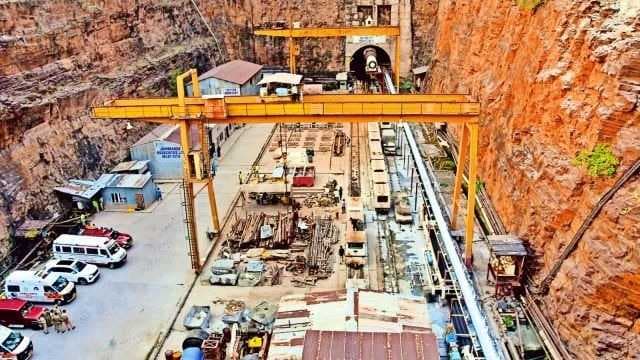 1740361267904-converted_file