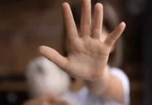 അഞ്ച് വയസുകാരന് രണ്ടാനച്ഛൻ്റെ മർദനം: കേസെടുത്ത് ബാലാവകാശ കമ്മീഷൻ; പ്രതിക്കെതിരെ പോലീസ് ചുമത്തിയത് ദുർബലവകുപ്പുകളെന്ന് പരാതി