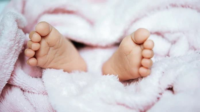 newsmalayalam_2025-08-02_b2xvk98t_newborn-baby