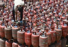 അമേരിക്കയില് നിന്ന് മംഗലാപുരം തുറമുഖത്ത് എല് പി ജി എത്തി; പ്രതിസന്ധിക്ക് ആശ്വാസമാകുമെന്ന് കേന്ദ്രം