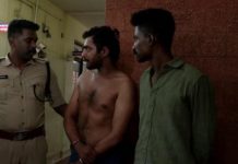 യു.എസ് പൗരന് ബ്ലാക്കില് മദ്യംവാങ്ങി നല്കി; ആക്രമിച്ച് പണവും സ്വര്ണവും കവര്ന്ന രണ്ടു പേര് അറസ്റ്റില്