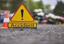 കോഴിക്കോട് എന് ജി ഒ ക്വാര്ട്ടേഴ്സിന് സമീപം നിയന്ത്രണം വിട്ട ബൈക്ക് താഴ്ചയിലേക്ക് പതിച്ചു; പിതാവും മകളും മരിച്ചു