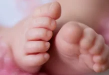 ‘നിർത്താതെയുള്ള കരഞ്ഞു’; ആറുമാസം പ്രായമുള്ള കുഞ്ഞിനെ അമ്മ ശ്വാസം മുട്ടിച്ചുകൊന്നു