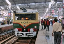 പാലത്തിൽ നിന്ന് ട്രെയിനിന് മുകളിലേക്ക് ചാടി; വൈദ്യുതാഘാതമേറ്റ് യുവാവിന് ദാരുണാന്ത്യം
