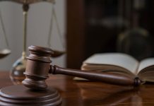 ലോട്ടറി ടിക്കറ്റിന് വേണ്ടി അച്ഛനെ കൊലപ്പെടുത്തി; മകന് ജീവപര്യന്തം