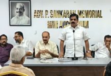 സിപിഐഎമ്മുമായുള്ള ബന്ധം അവസാനിപ്പിക്കണമെന്ന് ഒരു വിഭാഗം; ആർജെഡി കോഴിക്കോട് ജില്ലാ ഘടകം പിളർപ്പിലേക്ക്