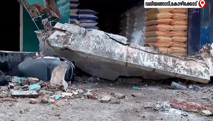 newsmalayalam_2026-02-23_nrozwcw8_കോഴിക്കോട്-വലിയങ്ങാടി-അപകടം