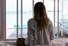 ജോലിക്ക് പോകാതെ ശമ്പളം കൈപ്പറ്റി ഭാര്യ; പ്രവാസികൾ ഉൾപ്പെടെയുള്ള തട്ടിപ്പുകാർ അറസ്റ്റിൽ