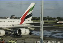 ഇറാൻ ആക്രമണത്തിൽ എമിറേറ്റ്സ്, സഊദി എയർ വിമാനങ്ങൾക്ക് തകർന്നു