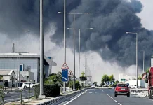 ഹോർമുസ് കടലിടുക്ക് അടയ്ക്കാൻ മടിക്കില്ലെന്ന് ഇറാൻ; വഴി അടഞ്ഞാൽ എണ്ണ വിപണി പ്രതിസന്ധിയിൽ ആകും