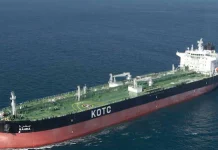 ദുബായ് തുറമുഖത്ത് കുവൈത്ത് എണ്ണക്കപ്പലിനു നേരെ ആക്രമണം, തീപിടിത്തം