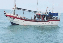 കപ്പല് ബോട്ടിലിടിച്ചു കാണാതായ രണ്ട് മത്സ്യത്തൊഴിലാളികളുടെ മൃതദേഹം കണ്ടെത്തി