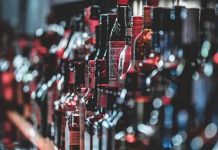 ബെവ്കോ പ്രീമിയം കൗണ്ടറുകളിൽ നാളെ മുതൽ ‘നോട്ട്’ എടുക്കില്ല! ഡിജിറ്റൽ പേയ്മെൻ്റ് മാത്രം