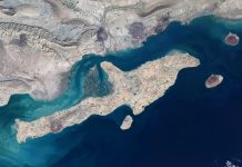 ശത്രു രാജ്യങ്ങളുടേതൊഴികെ മറ്റ് കപ്പലുകൾക്ക് ഹോർമുസ് കടക്കാൻ അനുമതി നൽകി ഇറാൻ