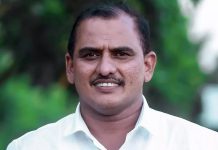 മഞ്ചേശ്വരത്ത് പത്രിക പിൻവലിക്കാൻ യുഡിഎഫ് സമ്മർദ്ദം; സ്ഥാനാർത്ഥിത്വത്തിൽ നിന്ന് പിന്നോട്ടില്ലെന്ന് കെ.എം അഷ്റഫ്