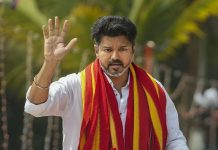 വിജയ്ക്ക് 520 കോടി രൂപയുടെ ആസ്തി, ബിഎംഡബ്ല്യു അടക്കം ആഢംബര കാറുകൾ; സത്യവാങ്മൂലത്തിലെ വിവരങ്ങൾ പുറത്ത്