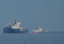 ഹോർമുസിലേക്ക് കൂടുതൽ യുദ്ധക്കപ്പലുകൾ അയയ്ക്കാൻ ഇന്ത്യ; എണ്ണവാഹിനി കപ്പലുകൾക്ക് സുരക്ഷ കൂട്ടും