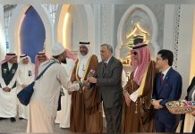 ആദ്യ ഇന്ത്യൻ ഹജ്ജ് സംഘം പുണ്യഭൂമിയിൽ; പ്രവാചക നഗരിയിലെത്തിയ ഹാജിമാർക്ക് ഊഷ്മള സ്വീകരണം