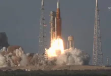 ഇത് ചരിത്ര നിമിഷം: കുതിച്ചുയർന്ന് ആർട്ടമിസ് II; 54 വർഷങ്ങൾക്കുശേഷം മനുഷ്യൻ വീണ്ടും ചന്ദ്രനിലേക്ക്