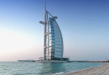 ബുർജ് അൽ അറബ് 18 മാസത്തേക്ക് അടയ്ക്കുന്നു; ചരിത്രത്തിലാദ്യമായി വൻ നവീകരണത്തിന് ഒരുങ്ങി ദുബായിലെ അത്യാഢംബര ഹോട്ടൽ