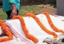 പാമ്പ് കടിയിൽ നിന്നും 30 -ഓളം കുട്ടികളുടെ ജീവൻ രക്ഷിച്ചു; ഒടുവിൽ കാളിക്ക് വിട നൽകി ഗ്രാമം