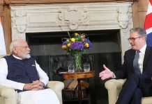 കാറുകൾക്കും മദ്യത്തിനും വില കുറയും; ഇന്ത്യ – യുകെ വ്യാപാര കരാർ യാഥാർഥ്യത്തിലേക്ക്