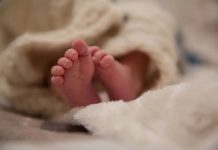 നവജാത ശിശു മരിച്ച നിലയിൽ; മൃതദേഹം കണ്ടെത്തിയത് പൊക്കിൾകൊടിയോട് കൂടി