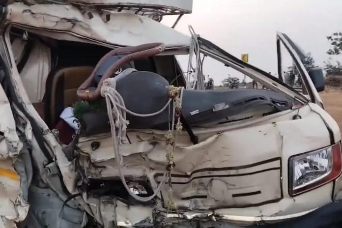 newsmalayalam_2026-04-16_sygm21ce_കുർണൂലിൽ-വാഹനാപകടത്തിൽ-എട്ടുമരണം