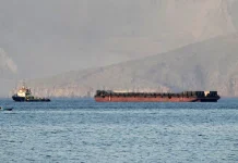 ഹോർമുസിൽ ഇന്ത്യൻ കപ്പലുകൾക്കുനേരെ വെടിവയ്പ്; ഇറാൻ അംബാസഡറെ വിളിച്ചുവരുത്തി ഇന്ത്യ