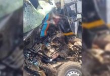 വാഹനം വെട്ടിപ്പൊളിച്ചപ്പോള് കണ്ട കാഴ്ച്ച: ഉള്ളില് ചതഞ്ഞരഞ്ഞ് 11 പേര്