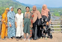 ചിരി മായ്ച ദുരന്തയാത്ര; മരിച്ച ഒൻപത് പേരുടെയും പൊതുദർശനം രാവിലെ പാങ്ങ് സ്കൂളിൽ